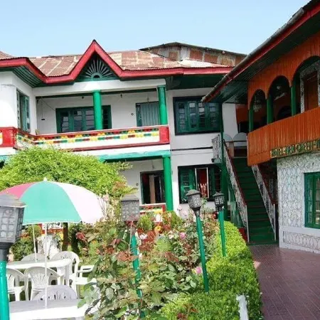 Hotel New Green View