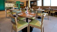 Premier Inn Holyhead - Breakfast