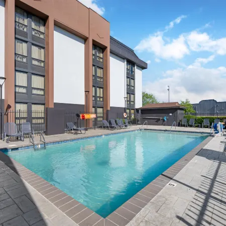 Best Western Plus Indianapolis North at Pyramids