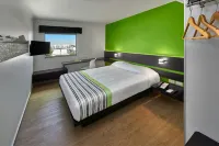 City Express Junior by Marriott Toluca Zona Industrial - parking
