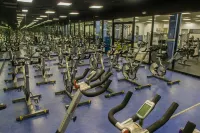 Teaneck Marriott at Glenpointe - Gym
