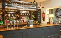 Lamb Hotel by Greene King Inns - bar