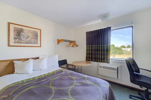 Capital O Amerihost Inn and Suites Kingdom City Hwy 54 MO - Wifi