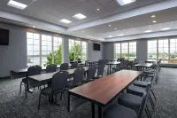 TownePlace Suites Weatherford - parkir