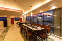 Ginger Indore - Breakfast
