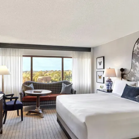 Omni Charlottesville Hotel