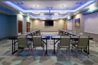 Hampton Inn & Suites - Gilroy, CA - Parkplatz