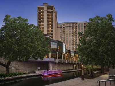 Embassy Suites by Hilton San Antonio Riverwalk Downtown