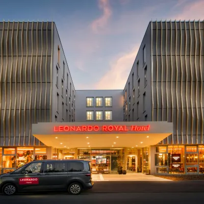 Leonardo Royal Hotel Cologne Bonn Airport Отели рядом с достопримечательностью «Станция метро Vingst»