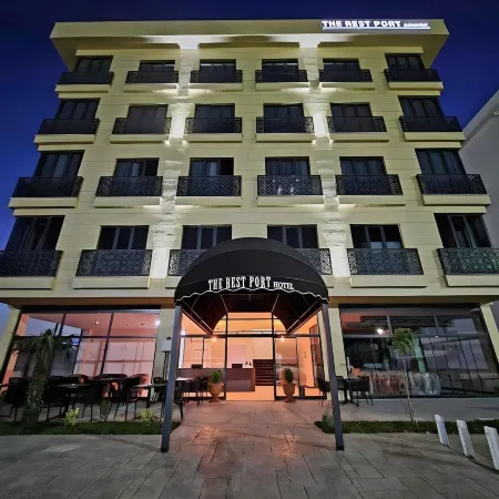 The Rest Port Hotel