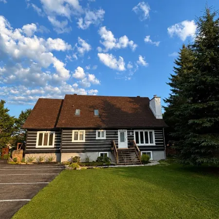 Le Pimbina Hotels in Mont Tremblant