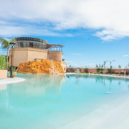 Rose Garden Resort & Spa