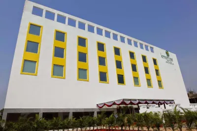 Lemon Tree Hotel Shimona Chennai Hotel dekat Chennai Trade Centre - Nandambakkam