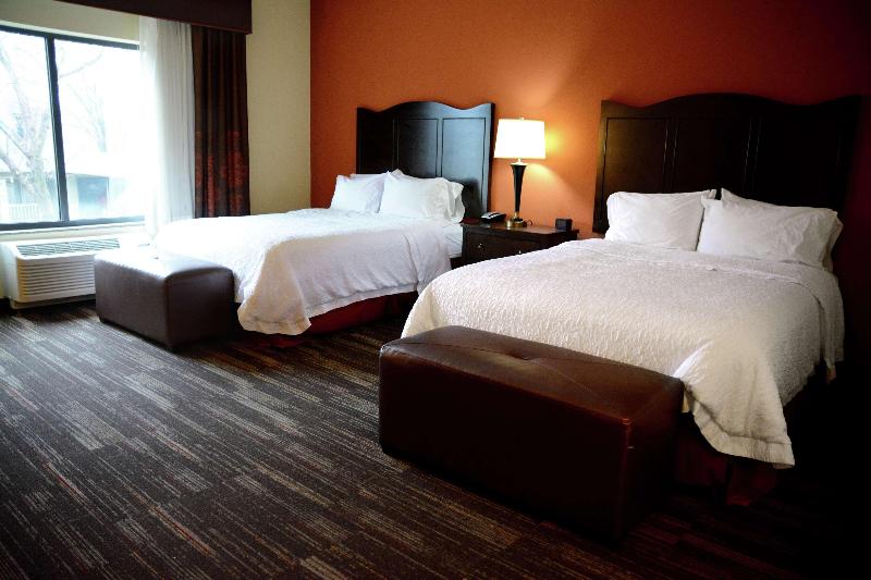 Hampton Inn Poplar Bluff