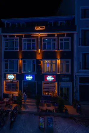 Seatanbul Hotel