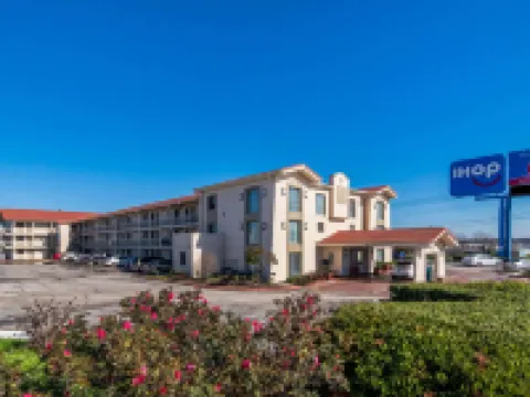 Studio 6 Fort Worth, TX - West Medical Center Hotels in White Settlement