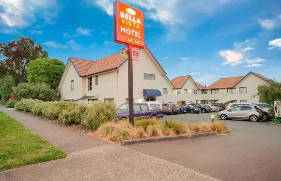 陶波美景汽車旅館