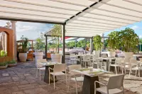 The Address Boutique Hotel - sarapan