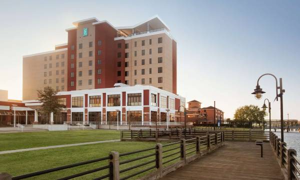 Embassy Suites by Hilton Wilmington Riverfront