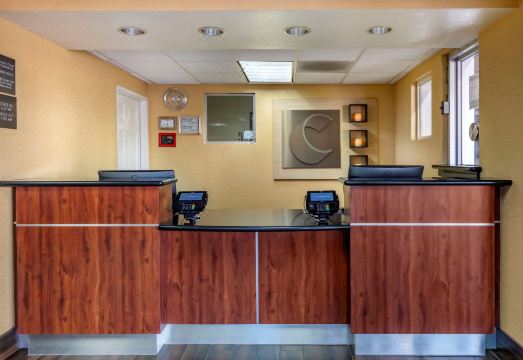 컴포트 인 호텔 전경