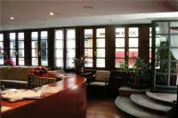 La Plaza I Hotels in Luanco