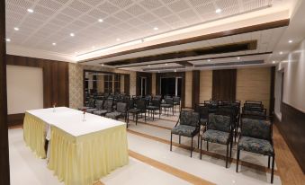 Hotel S3 Park, Ambernath