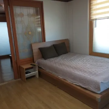 Boeun Songnisan Wildflower Pension Отели рядом с достопримечательностью «Храм Попчуса»