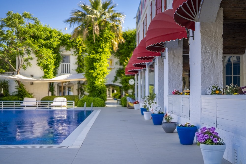 Toka Bodrum Hotel & Beach Club