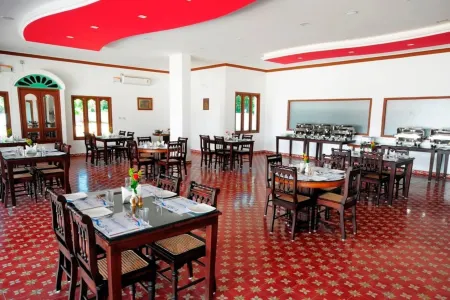 Thappa Gardens Resort