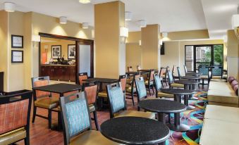 Hampton Inn Dallas/Irving-Las Colinas