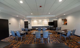 Hampton Inn & Suites by Hilton Lenoir