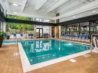 Sonesta Charlotte Lower South End Hotels near Executive Park