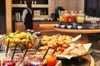 Steigenberger Hotel München - breakfast