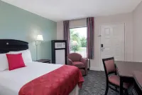 Ramada by Wyndham Pelham Hotels in Pelham