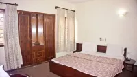 Pekan Hotel Các khách sạn ở Ogbojo