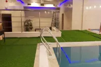City Tower Hotel - 泳池