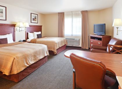 Candlewood Suites Fayetteville-Univ of Arkansas