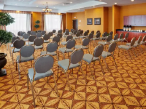 Holiday Inn Express & Suites CLARINGTON - BOWMANVILLE by IHG Hotels in Clarington