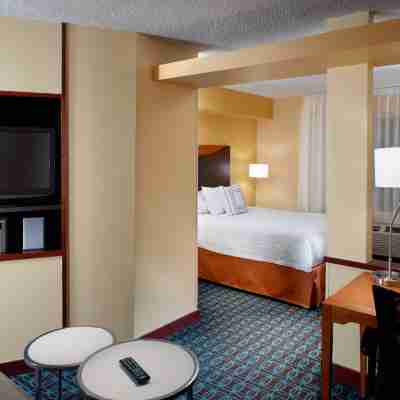 Fairfield Inn & Suites Clarksville Rooms