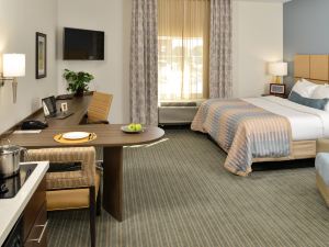 Candlewood Suites 霍馬市