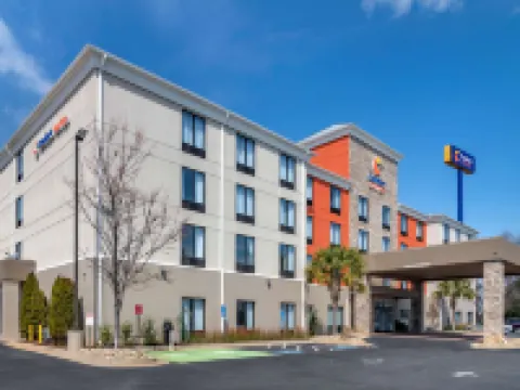 Comfort Suites McDonough Atlanta South Hotels in McDonough