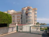 Rico Hoteles cerca de Iglesia de Santa María de la Asunción