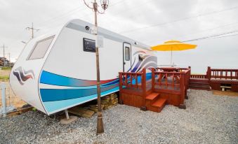 Taean Seascape Caravan Glamping