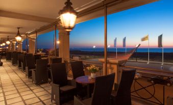 Hotel Van Oranje - Housity