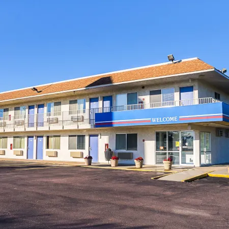 Motel 6 Mitchell, SD