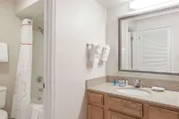 Value Suites Extended Stay - St Louis Hotels in Missouri River Township