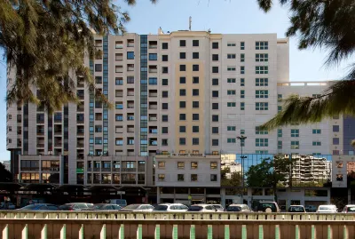 NH Lisboa Campo Grande Отели в г. Лиссабон