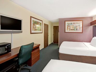 Microtel Inn & Suites by Wyndham Atlanta Airport
