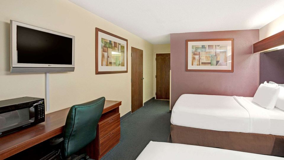 Microtel Inn & Suites by Wyndham Atlanta Airport