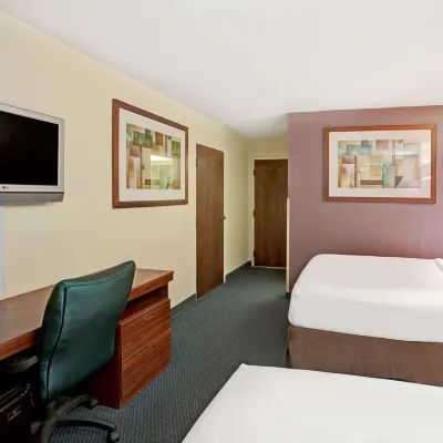 Microtel Inn & Suites by Wyndham Atlanta Airport Hotels near Old National Discount Mall